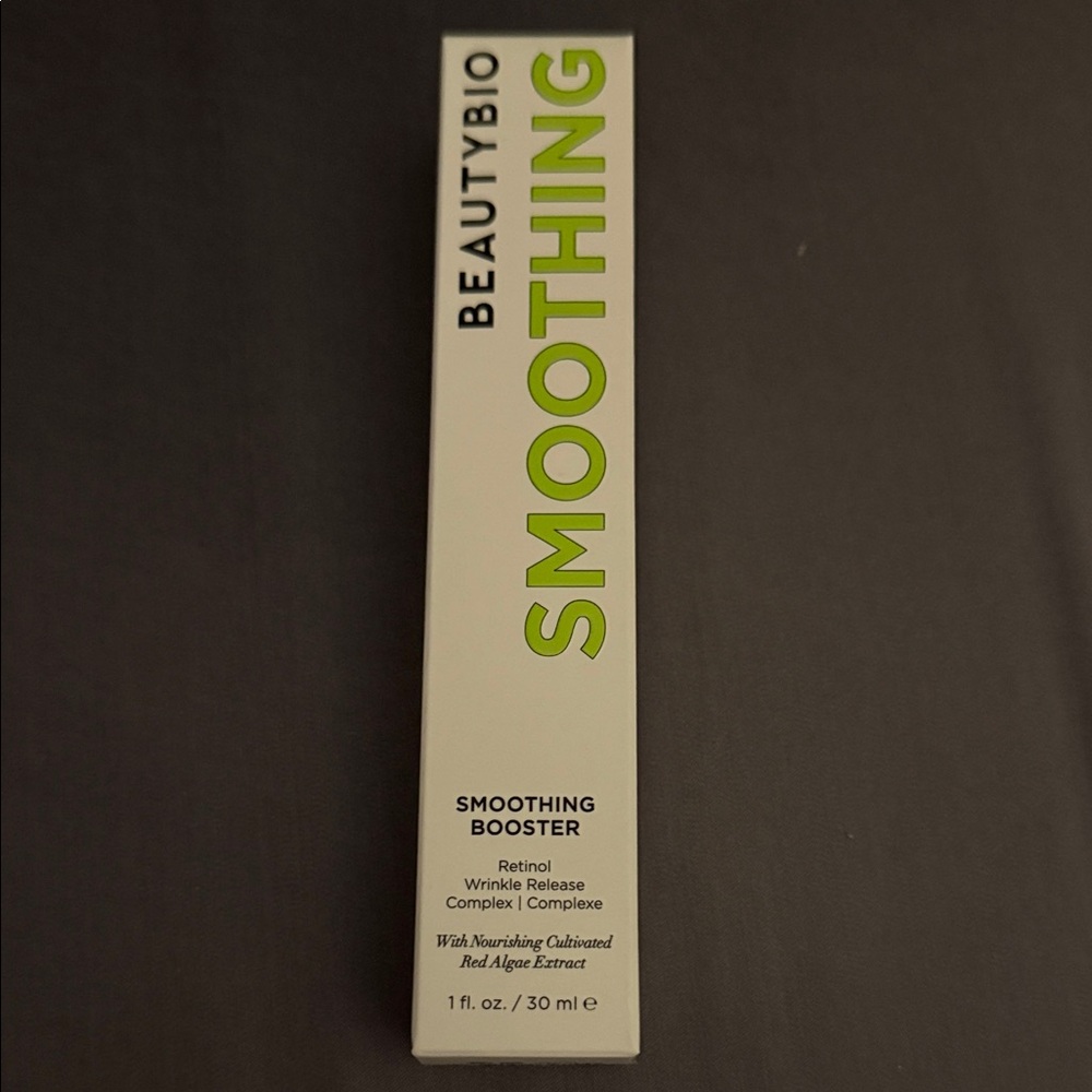BeautyBio Smoothing Booster - White and Green